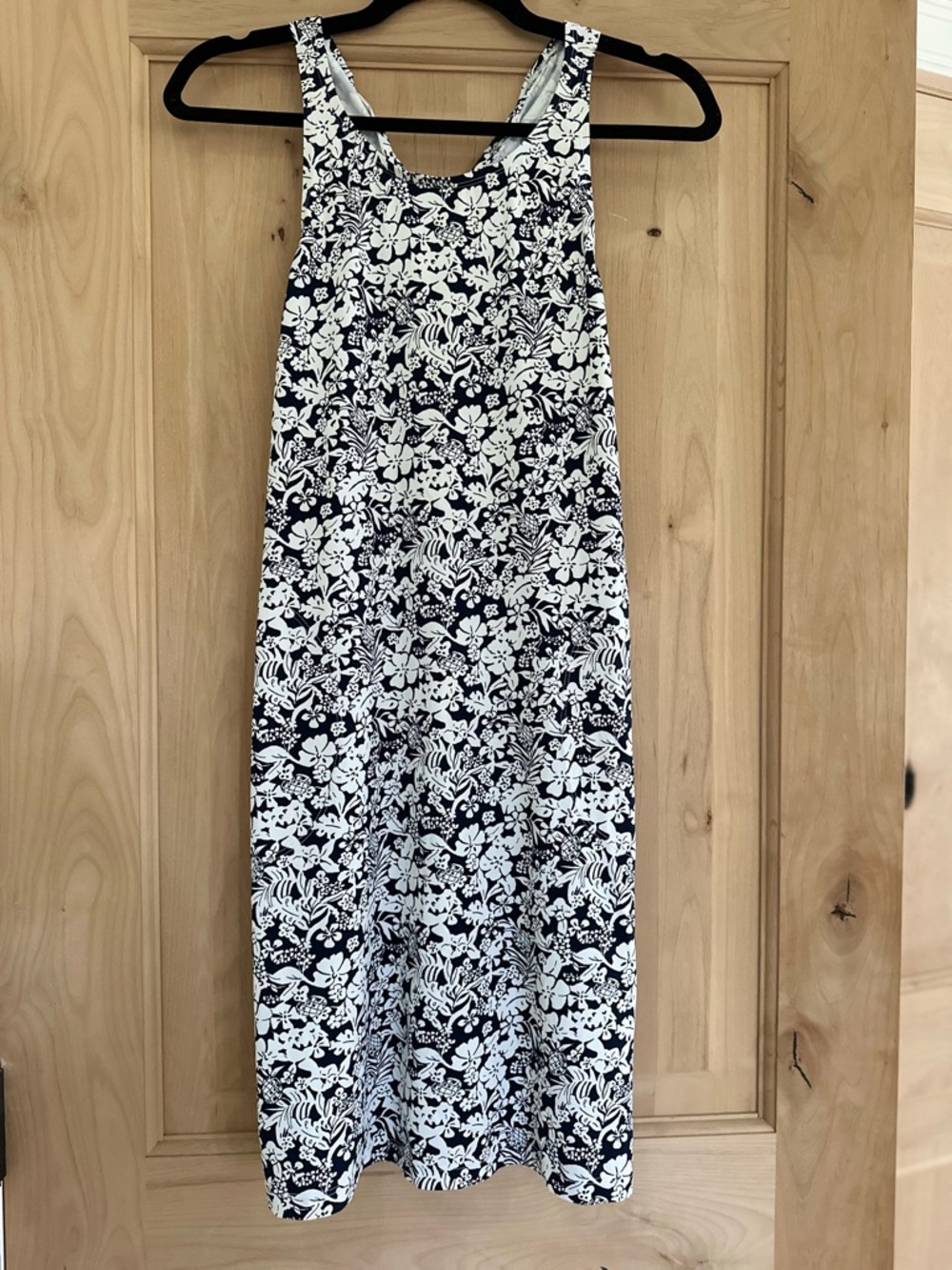 NWT Tommy Bahama navy tropical print athleisure dress